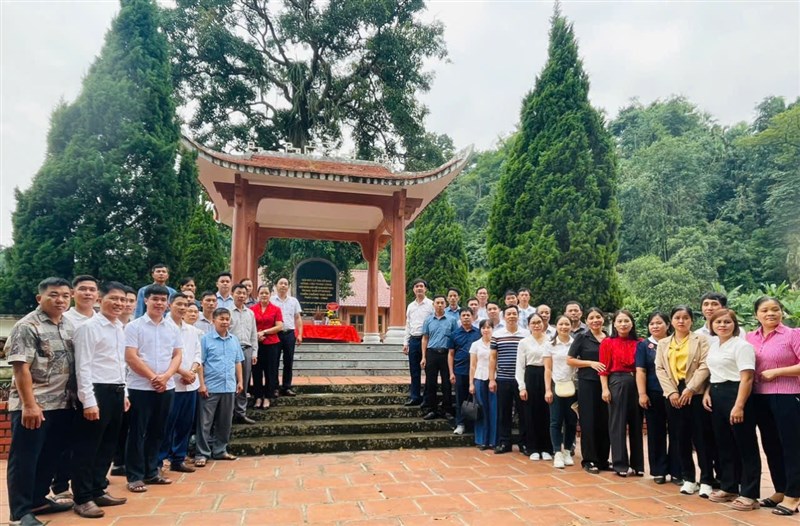 Bồi dưỡng lý luận và nghiệp vụ cho đội ngũ cán bộ chủ chốt Hội Nông dân cơ sở