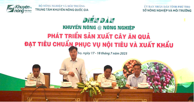 Hội Nông dân xã Tam Nông phối hợp tổ chức Diễn đàn Khuyến nông “Phát triển cây ăn quả phục vụ nội tiêu và xuất khẩu”