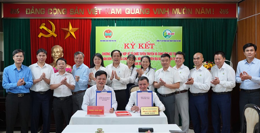 Hội Nông dân tỉnh Phú Thọ hợp tác với doanh nghiệp cung ứng phân bón trả chậm, nông dân bớt nỗi lo
