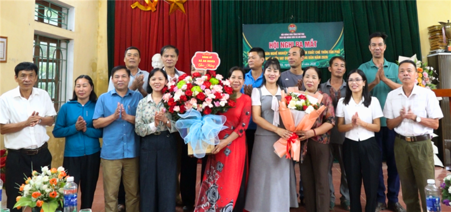 Hội Nông dân xã An Nghĩa ra mắt tổ Hội Nông dân nghề nghiệp  và giải ngân vốn Quỹ Hỗ trợ nông dân tỉnh