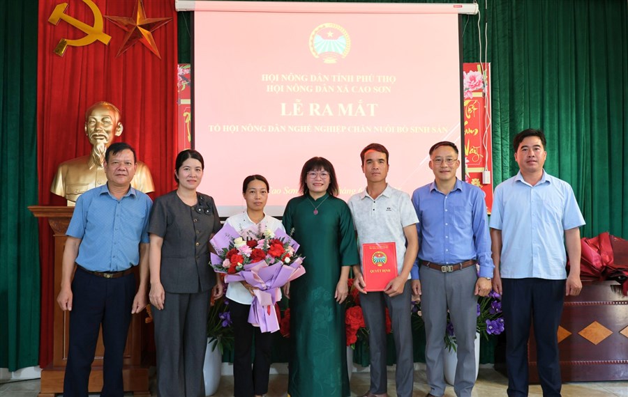 Hội Nông dân xã Cao Sơn tổ chức Lễ ra mắt 02 tổ Hội Nông dân nghề nghiệp